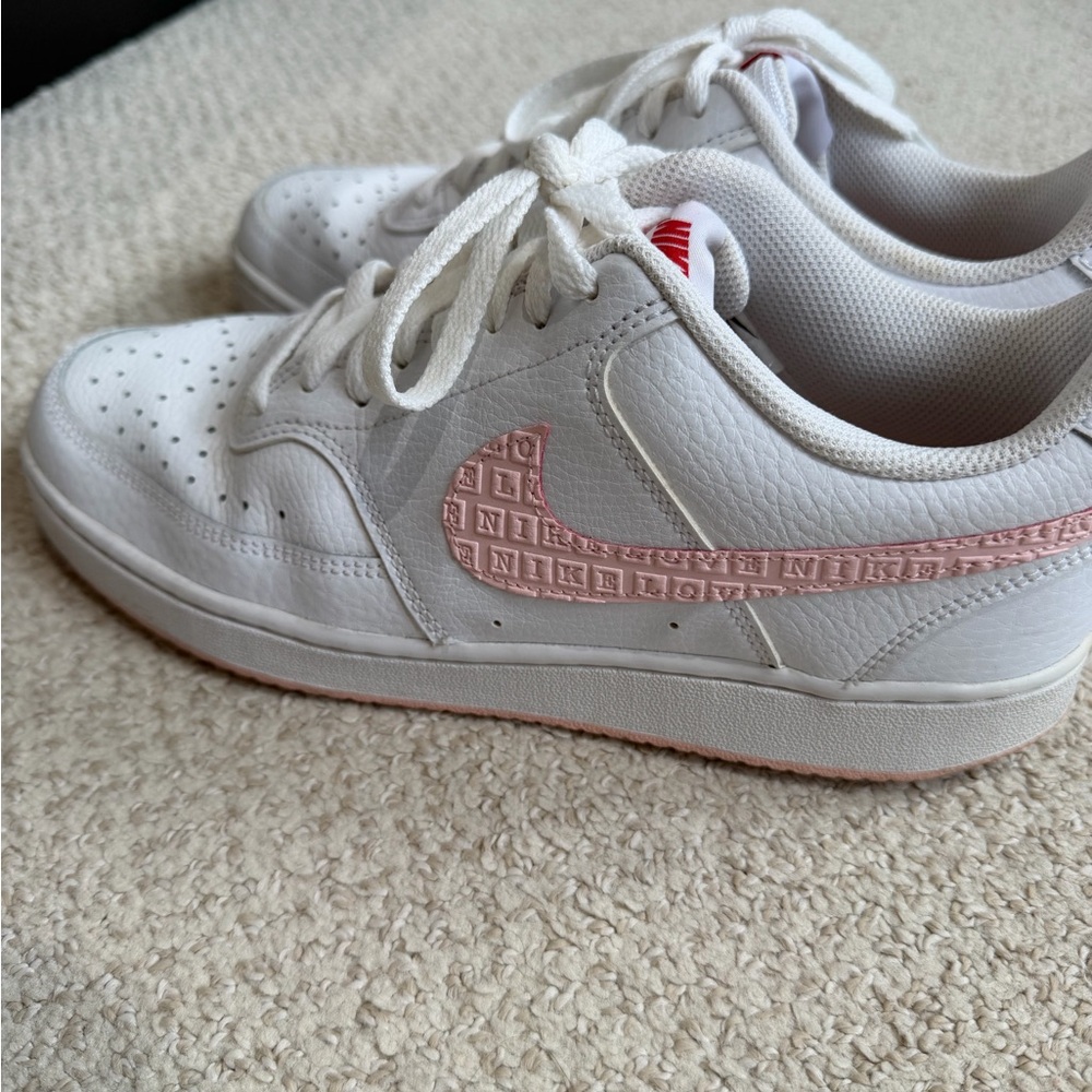 Nike Women's White & Light Pink Low-Top Sneakers